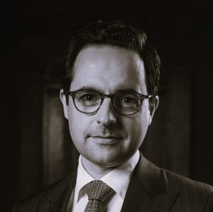 Andrew-Barros-headshot-sml-BW